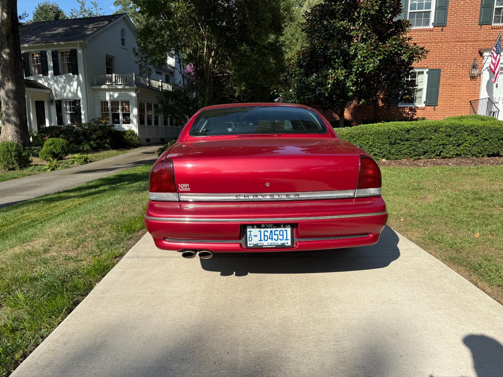 Chrysler-LHS-1995-Sedan-7