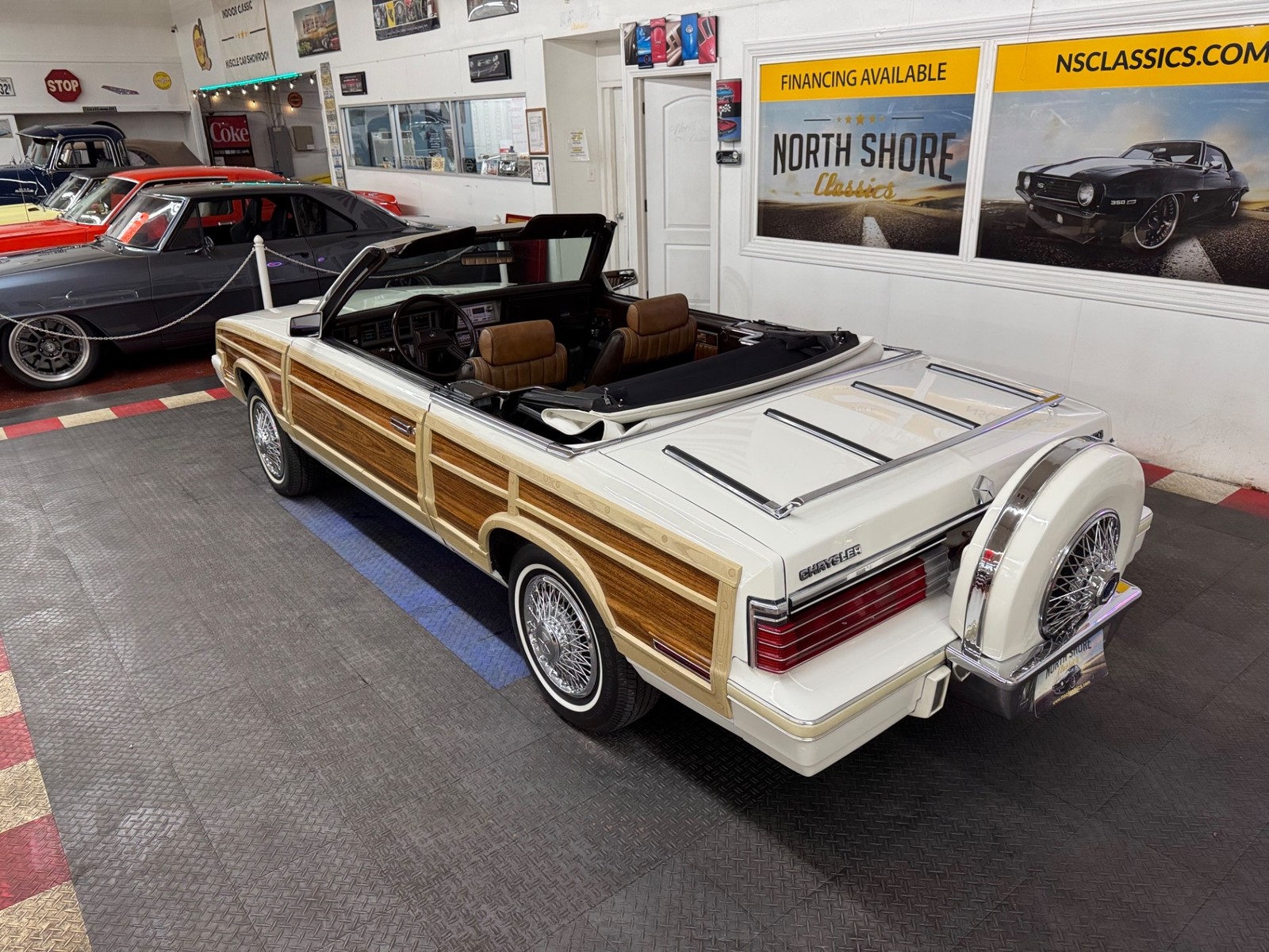 Chrysler-Le-Baron-1984-Convertible-2