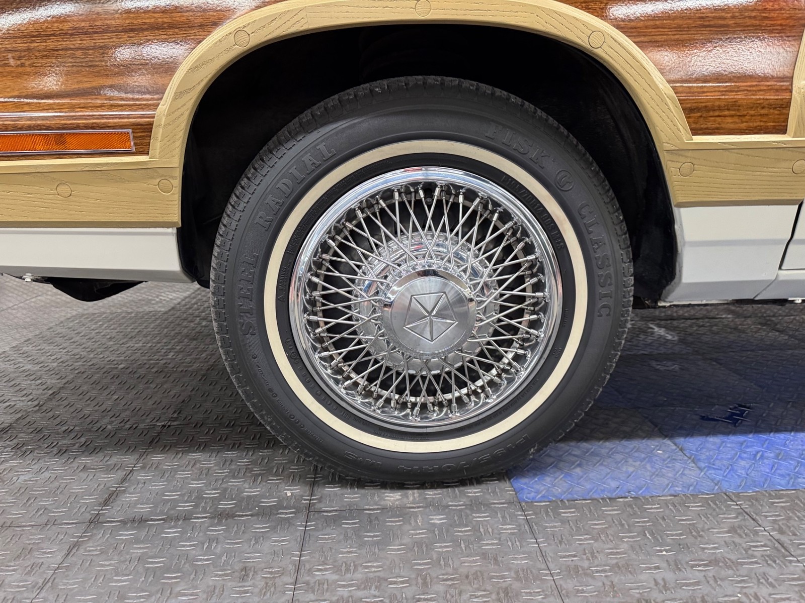 Chrysler-Le-Baron-1984-Convertible-31