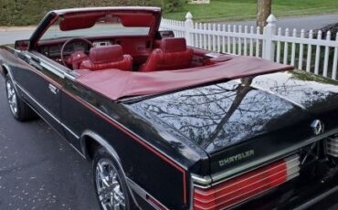 Chrysler-LeBaron-1985-Convertible-2