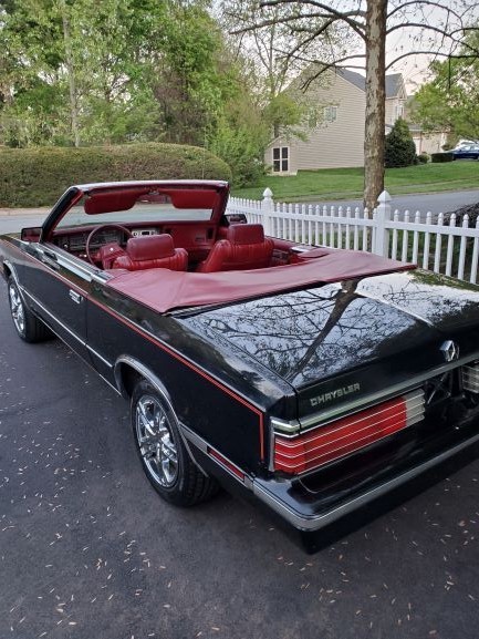 Chrysler-LeBaron-1985-Convertible-2