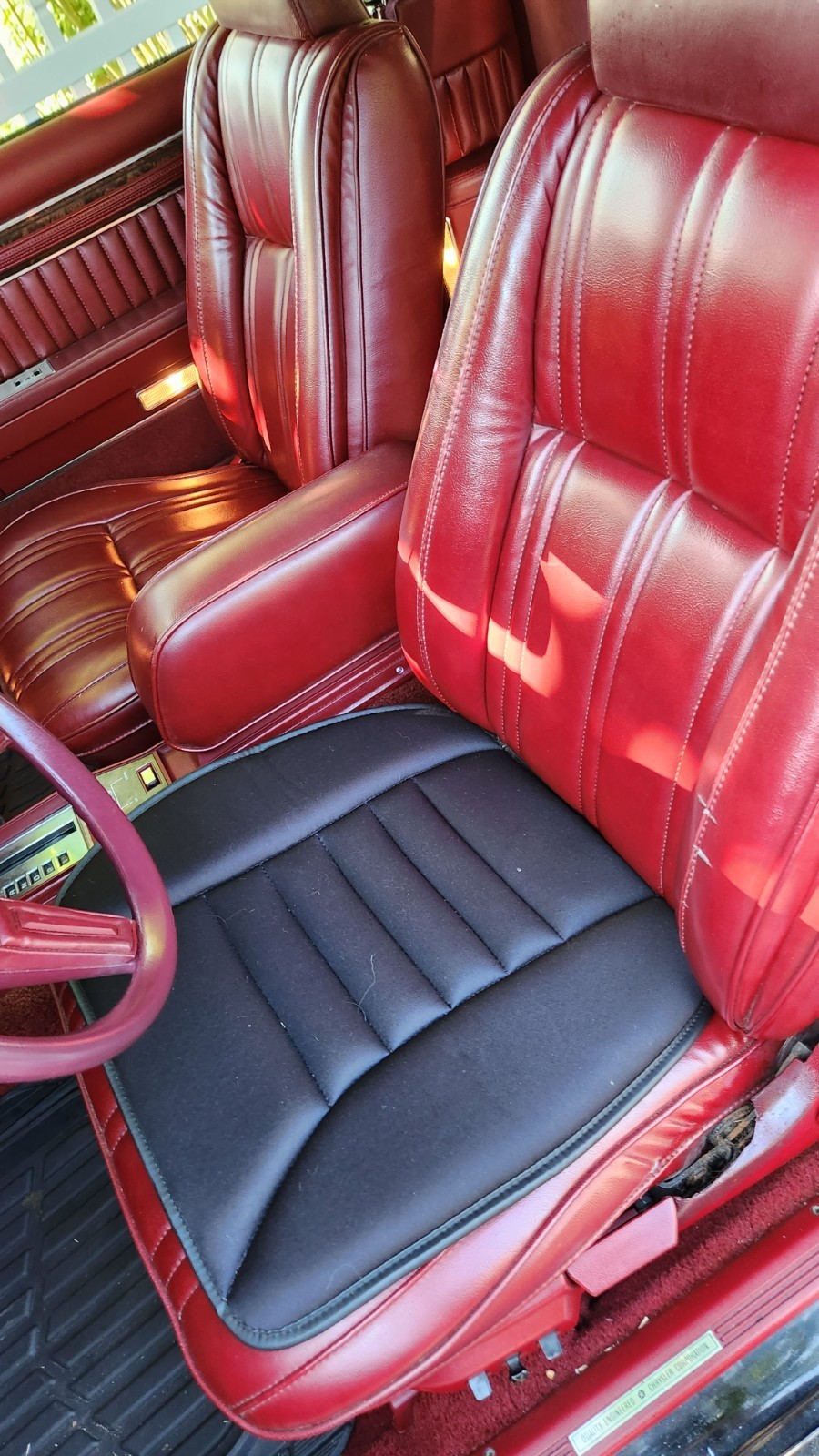 Chrysler-LeBaron-1985-Convertible-5