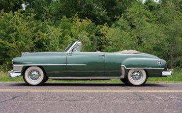 Chrysler-New-Yorker-1951-Convertible-7