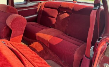 Chrysler-New-Yorker-Brougham-1977-Other-11