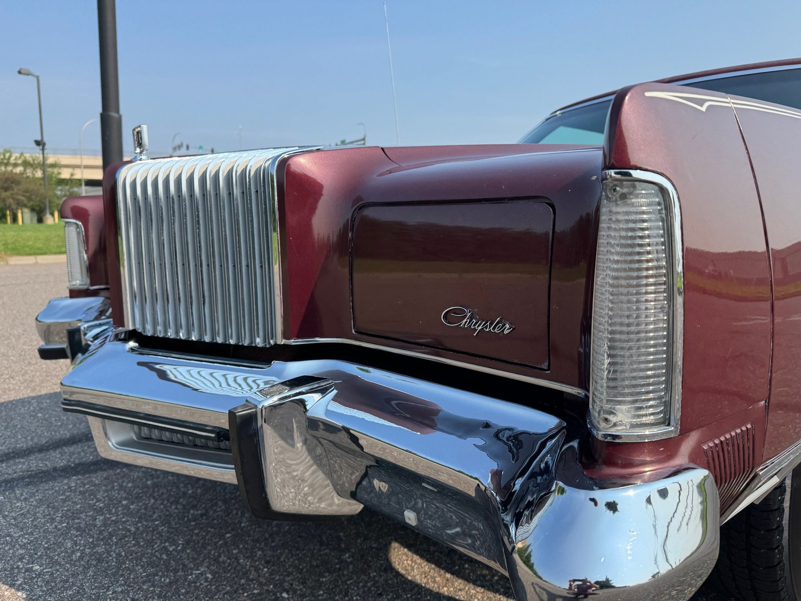 Chrysler-New-Yorker-Brougham-1977-Other-17