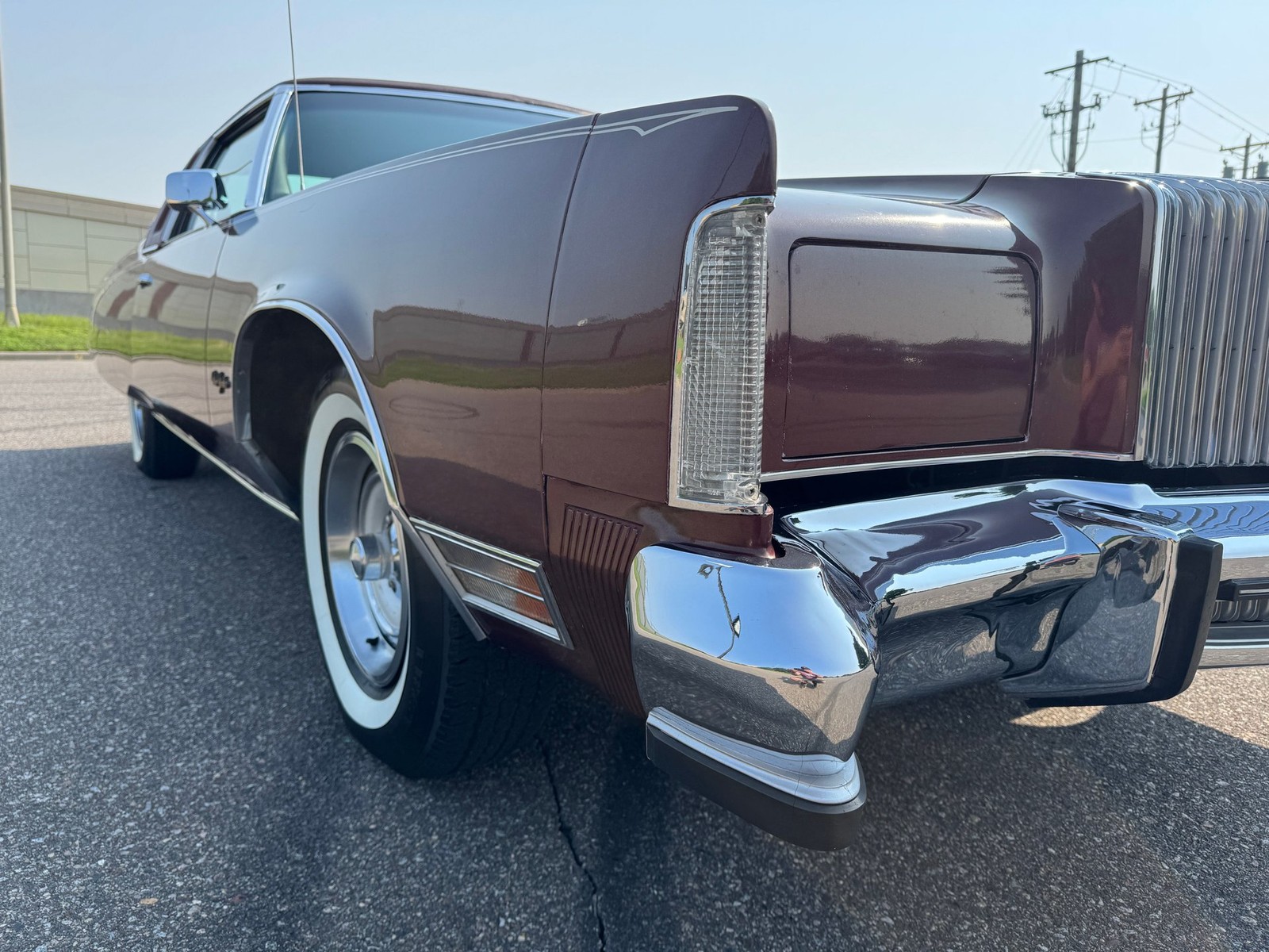 Chrysler-New-Yorker-Brougham-1977-Other-22