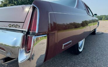 Chrysler-New-Yorker-Brougham-1977-Other-26