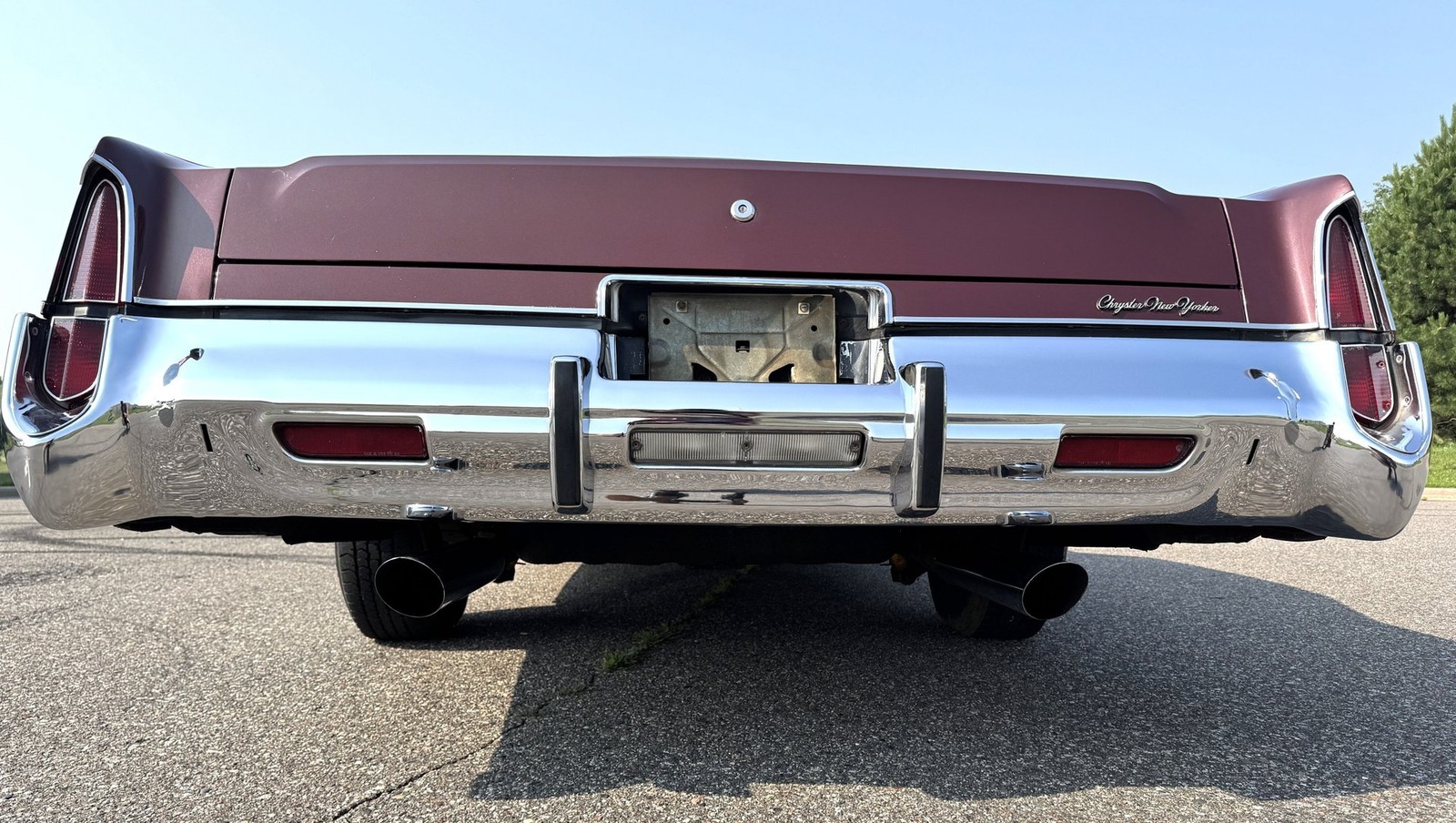 Chrysler-New-Yorker-Brougham-1977-Other-32