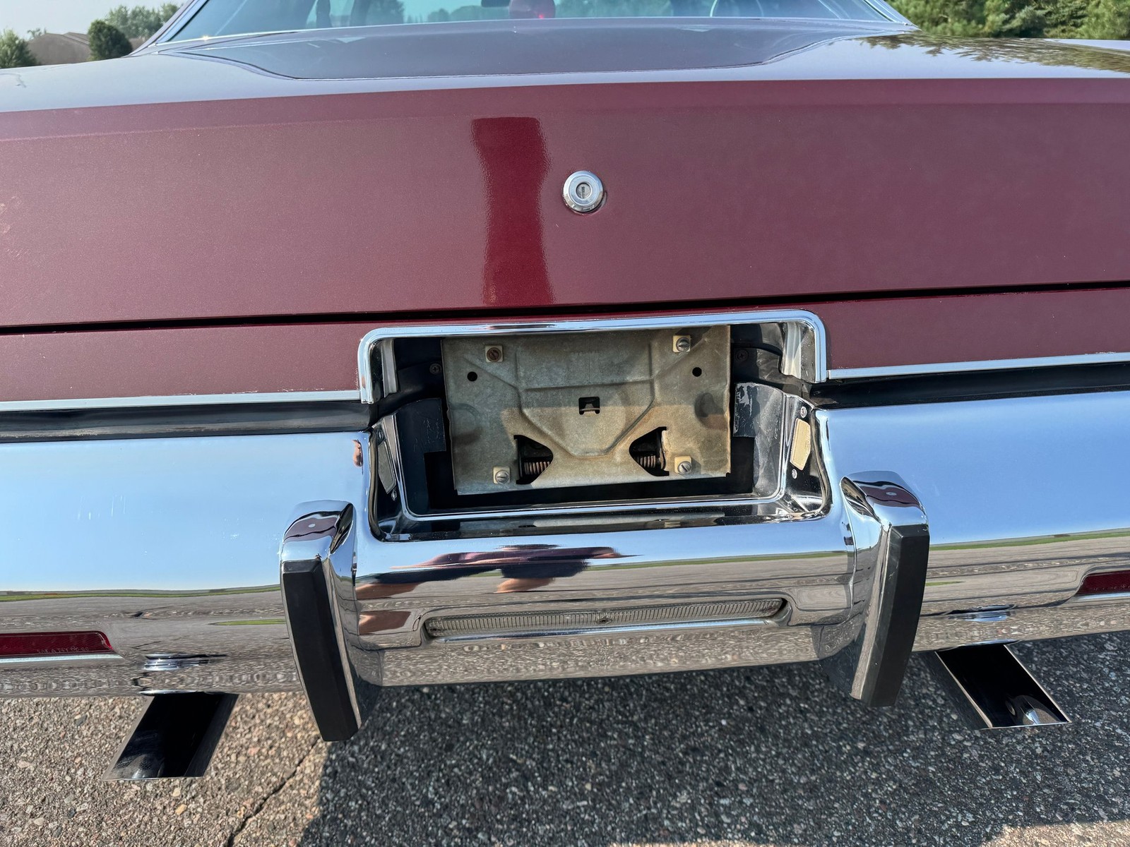 Chrysler-New-Yorker-Brougham-1977-Other-34