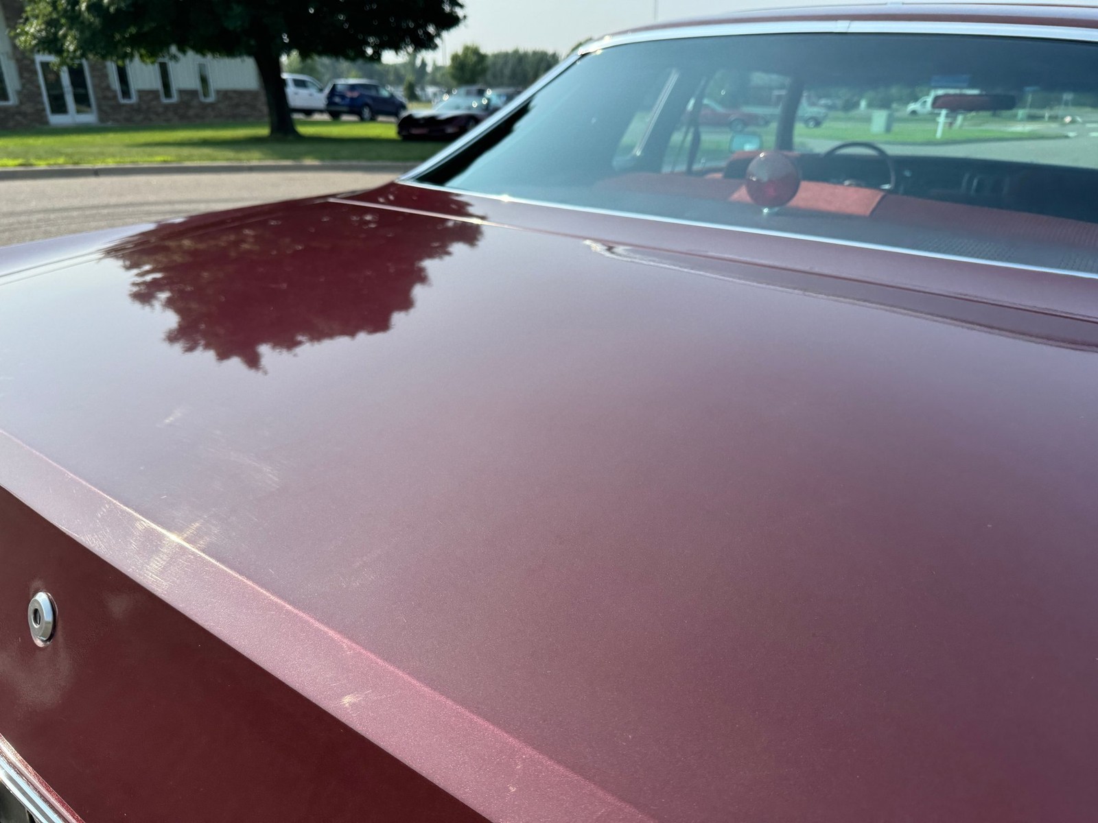 Chrysler-New-Yorker-Brougham-1977-Other-37