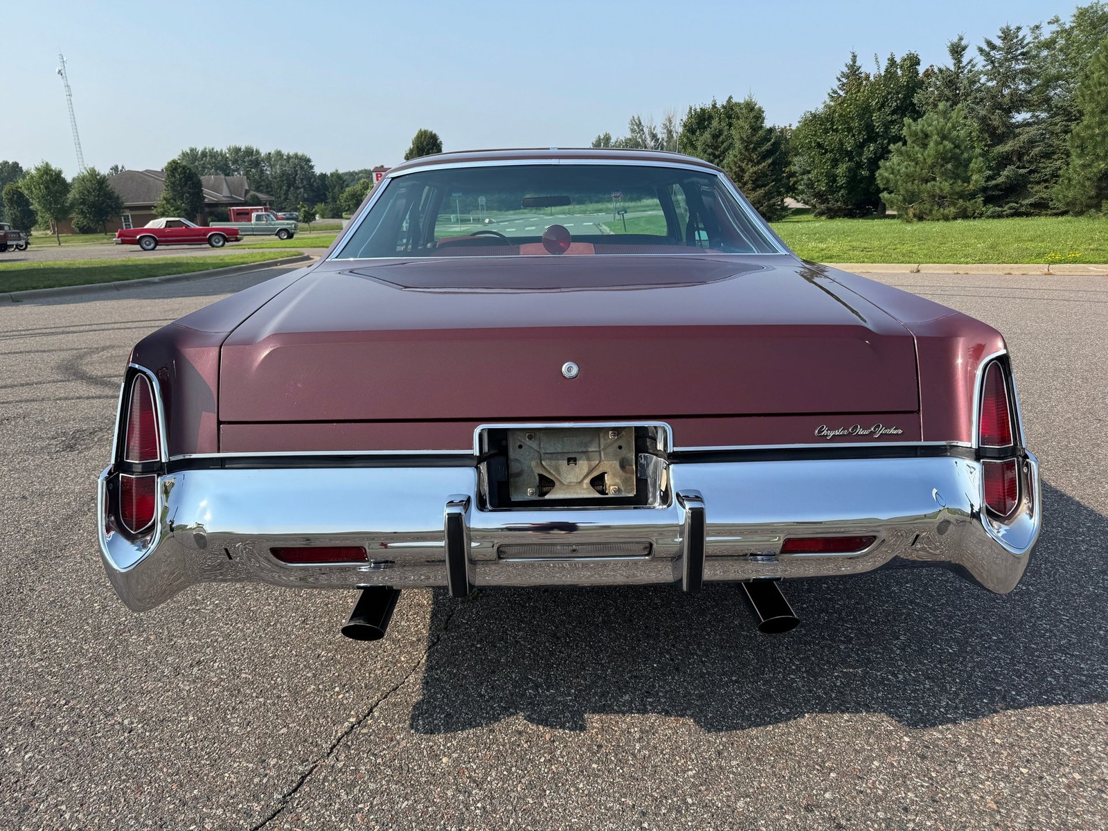 Chrysler-New-Yorker-Brougham-1977-Other-4