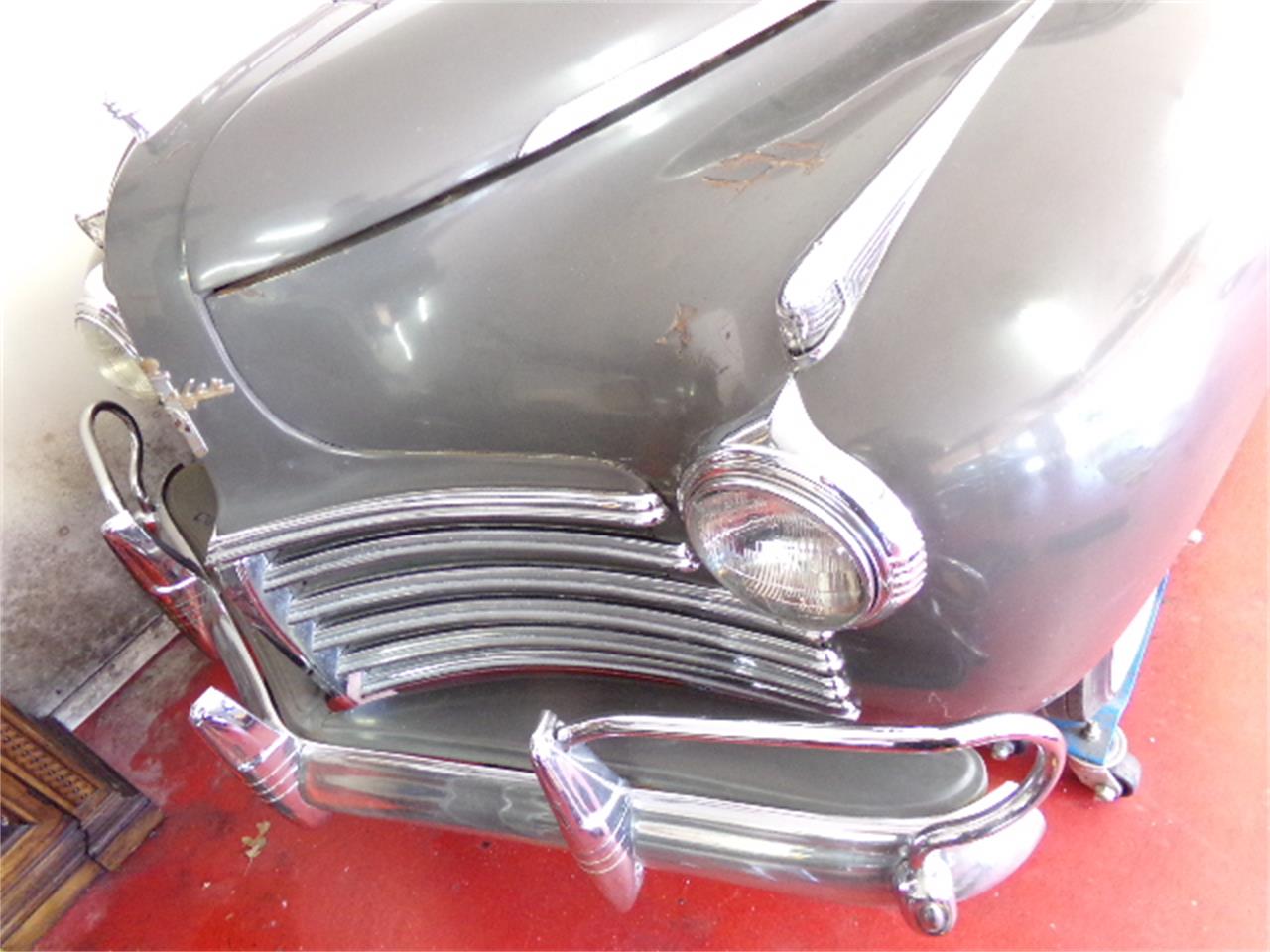 Chrysler-New-yorker-1941-Grey-7