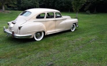 Chrysler-New-yorker-1948-2