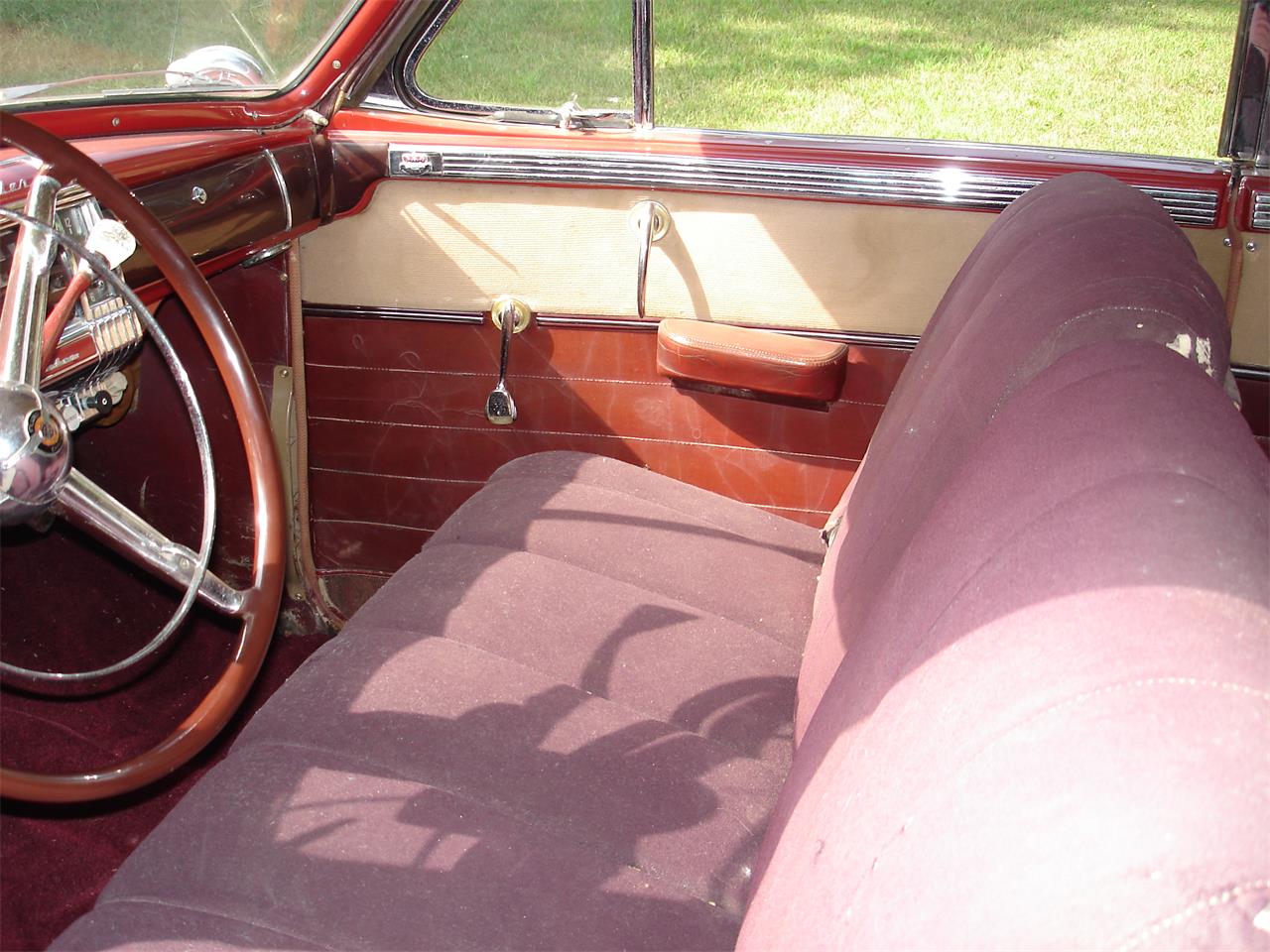 Chrysler-New-yorker-1948-Red-Red-8