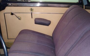 Chrysler-New-yorker-1948-blue-blue-9