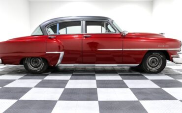 Chrysler-New-yorker-1953-11