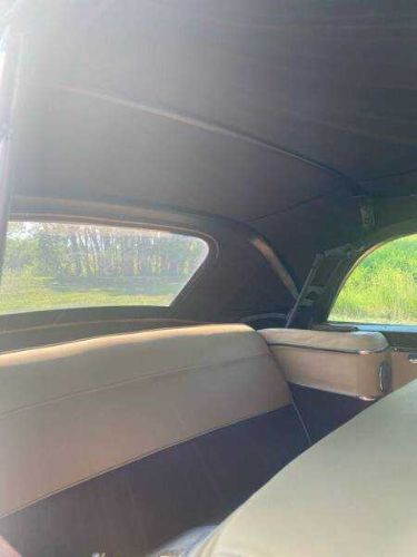 Chrysler-New-yorker-1954-BlackRed-BurgundyBeige-25