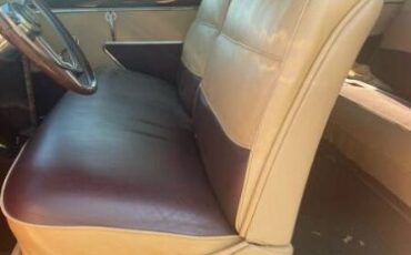 Chrysler-New-yorker-1954-BlackRed-BurgundyBeige-8
