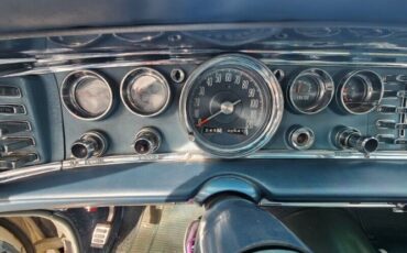 Chrysler-New-yorker-1964-Beige-Blue-3