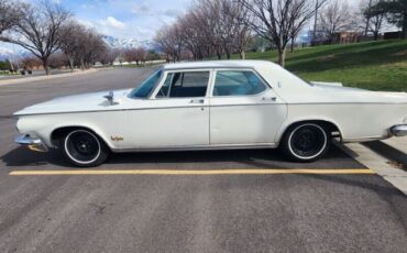 Chrysler-New-yorker-1964-Beige-Blue-4