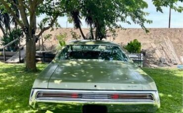 Chrysler-New-yorker-1970-Green-14