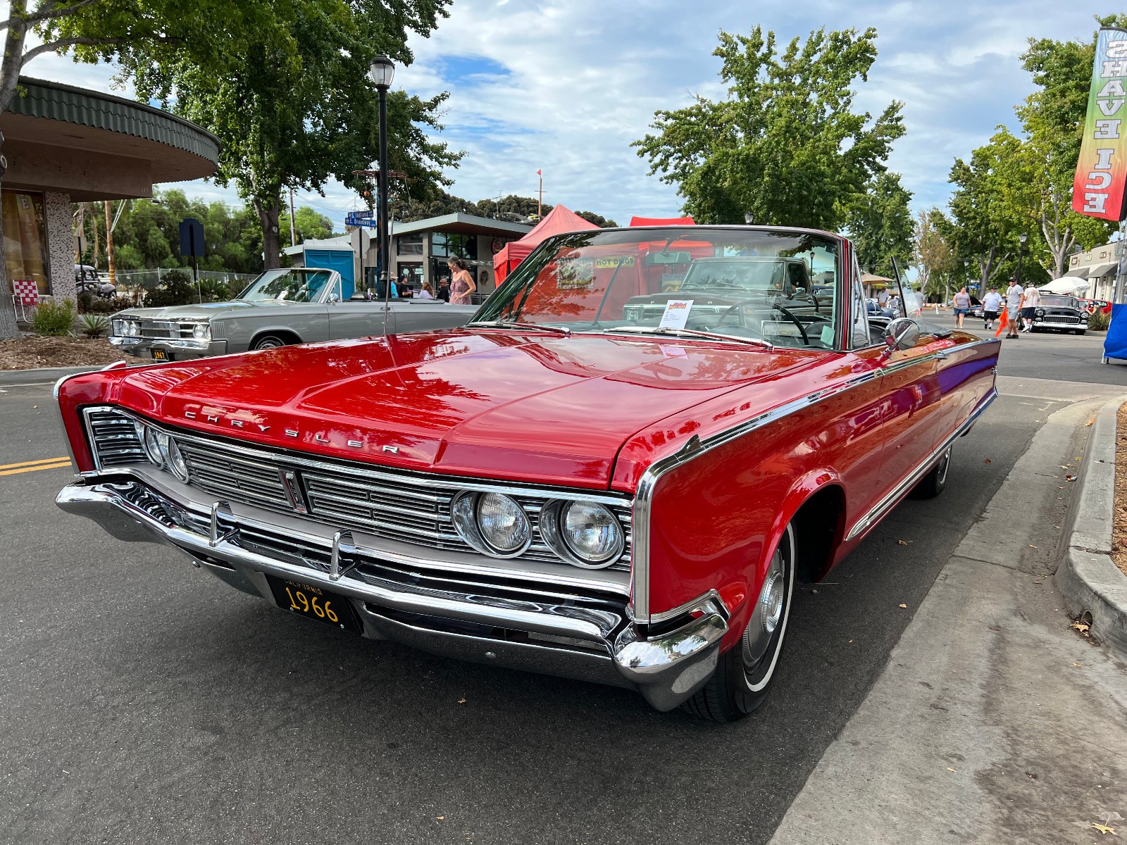 Chrysler-Newport-1966-Convertible-10