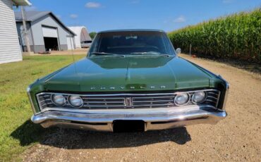 Chrysler-Newport-1966-Dark-Green-1