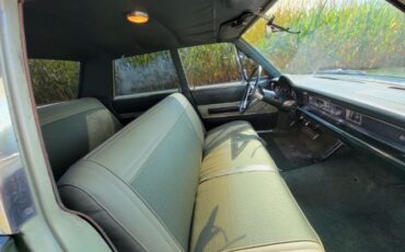 Chrysler-Newport-1966-Dark-Green-2