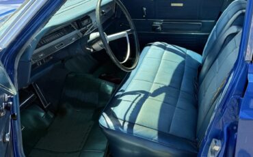 Chrysler-Newport-1968-Sedan-3