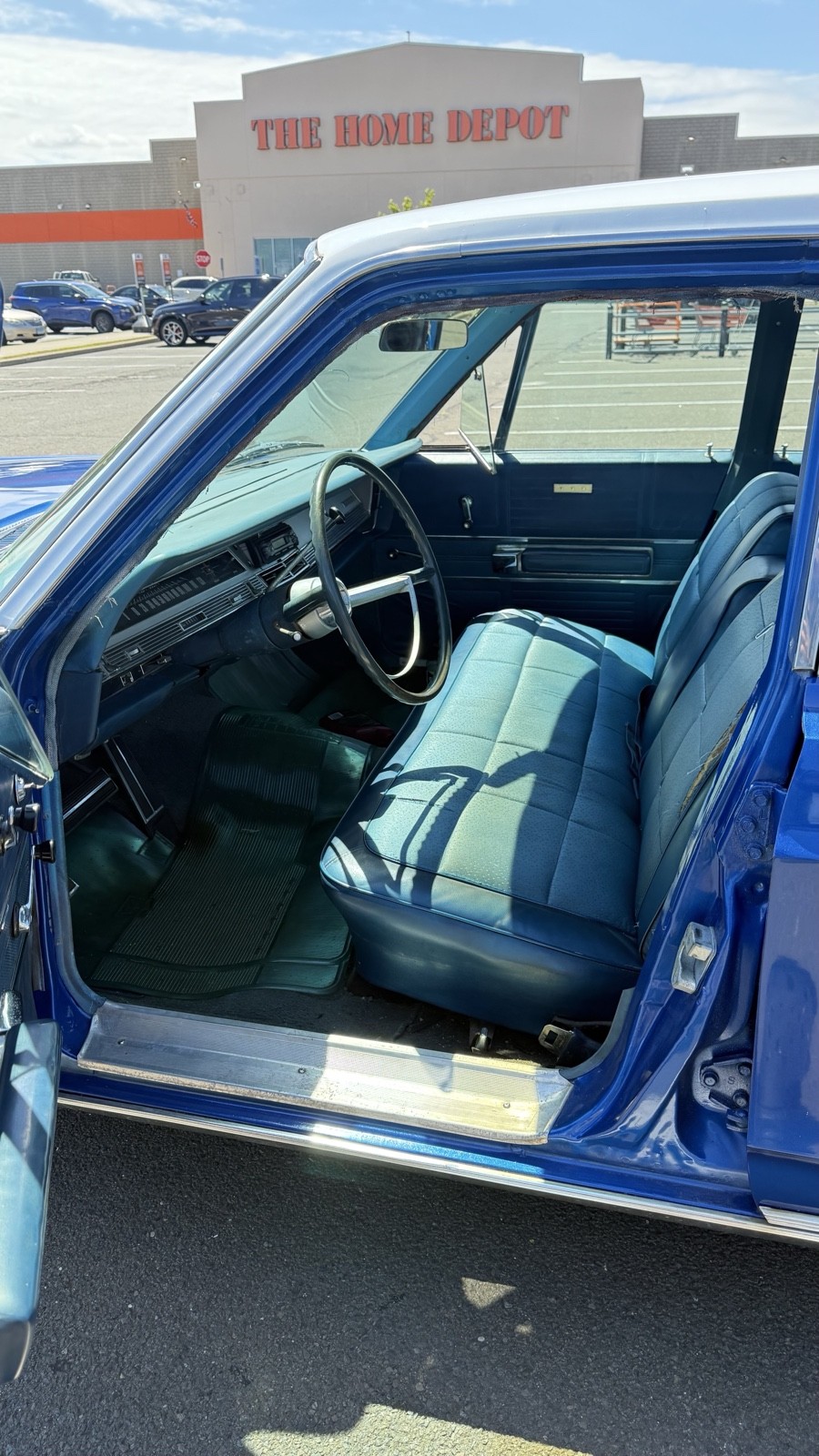 Chrysler-Newport-1968-Sedan-3