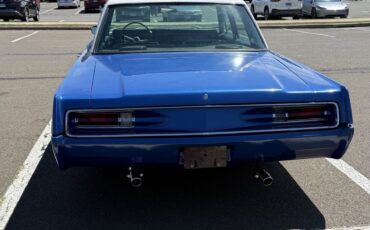 Chrysler-Newport-1968-Sedan-5
