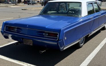 Chrysler-Newport-1968-Sedan-6