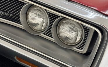 Chrysler-Newport-1969-Crimson-Saddle-28