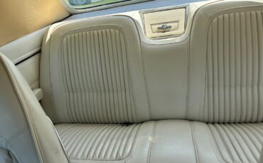 Chrysler-Newport-1973-Coupe-13