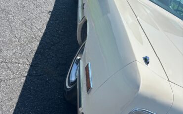Chrysler-Newport-1973-Coupe-3