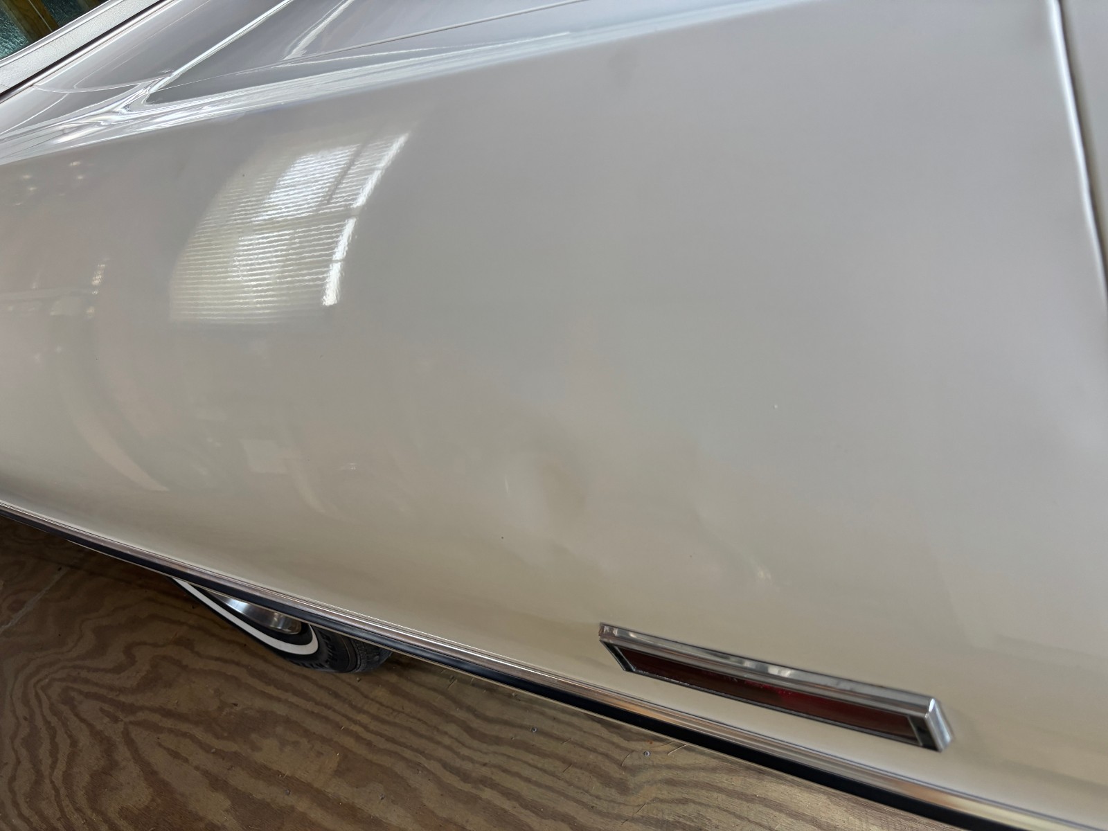 Chrysler-Newport-1973-Coupe-33