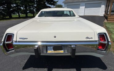 Chrysler-Newport-1973-Coupe-7