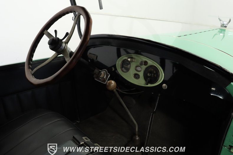Chrysler-Other-1926-Green-Black-43