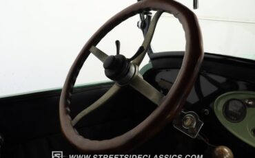 Chrysler-Other-1926-Green-Black-44