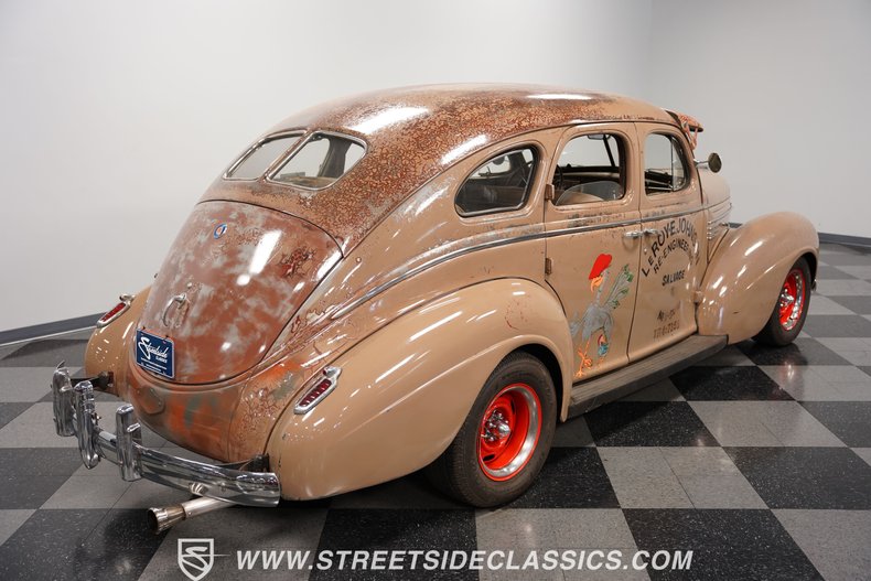 Chrysler-Royal-1939-Brown-Tan-10
