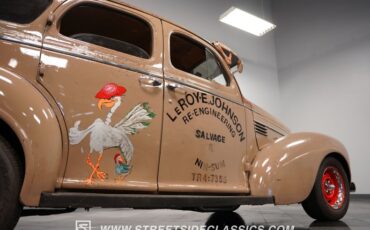 Chrysler-Royal-1939-Brown-Tan-34