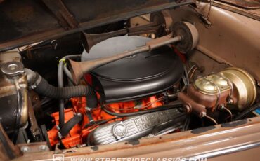 Chrysler-Royal-1939-Brown-Tan-40