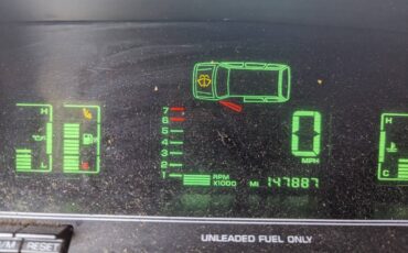Chrysler-Town-and-Country-1994-Minivan-19