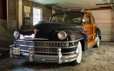 Chrysler-Town-country-1947-Navy-Blue-Highlander-Plaidblu-1