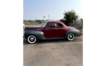Chrysler-Windsor-1940-Burgandy-Gray-27