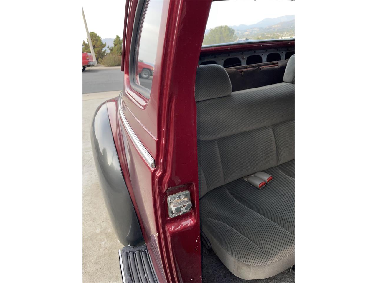 Chrysler-Windsor-1940-Burgandy-Gray-43
