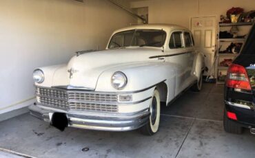 Chrysler-Windsor-1947-White-5