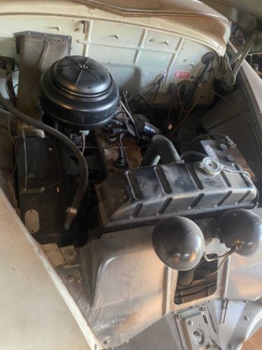 Chrysler-Windsor-1949-Beige-Beige-10