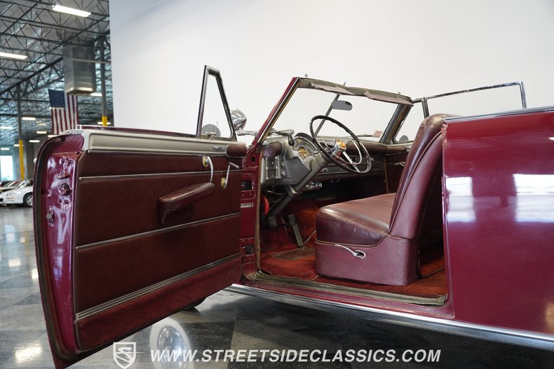 Chrysler-Windsor-1950-Red-Red-38