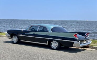 Chrysler-Windsor-1960-Black-5